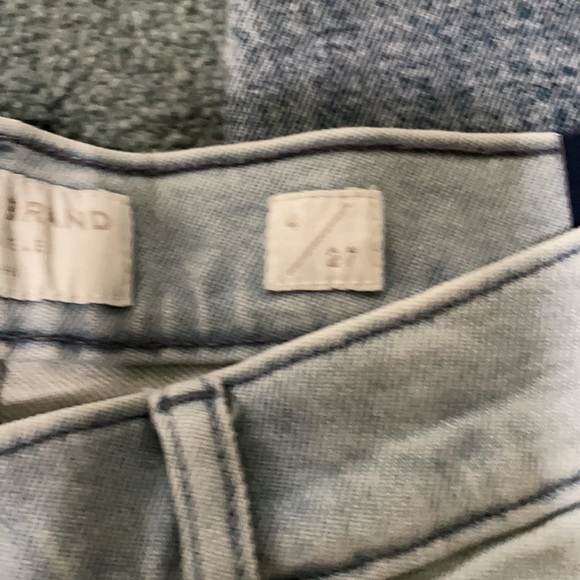 Lucky Brand Mid Rise Crop Straight Jeans 👖 - Picture 6 of 8